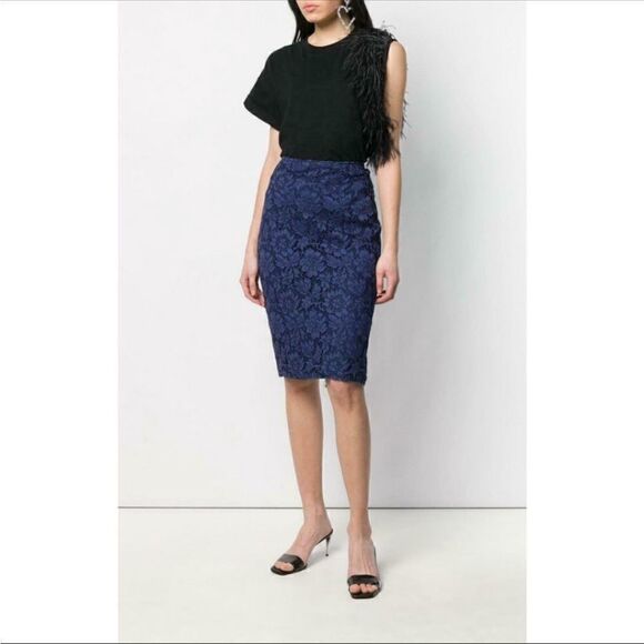 Valentino Lace floral Midi Skirt size 4 and 8, NWT - Picture 2 of 11